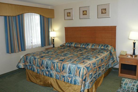 Farmingdale Express Inn - Wall מראה חיצוני תמונה